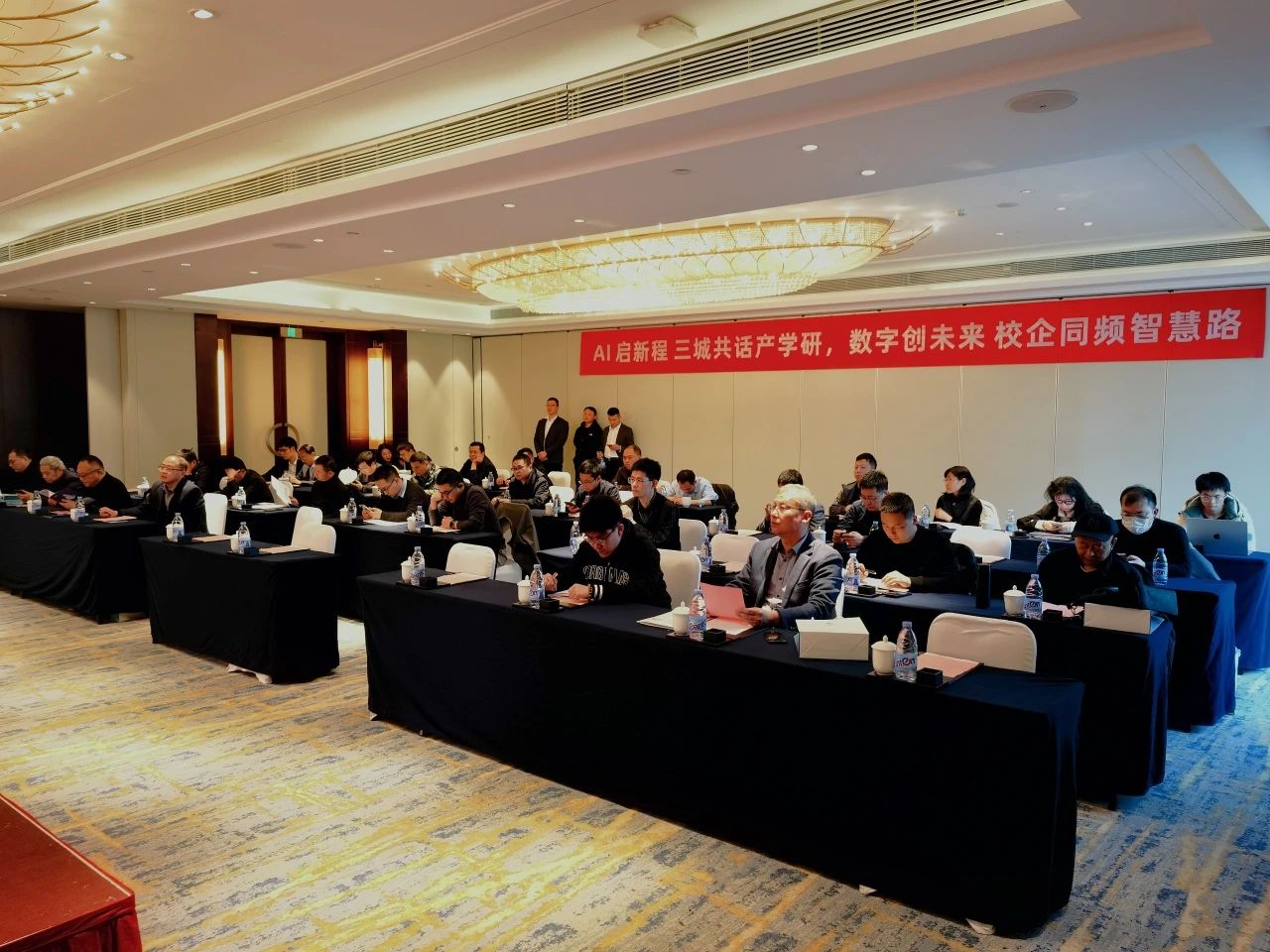 微信图片_20250325141638.jpg
