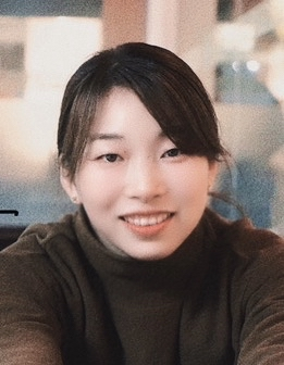 李莉.png