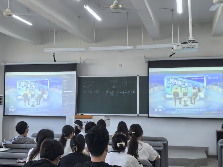 1758875124176244.jpg 1(1).jpg