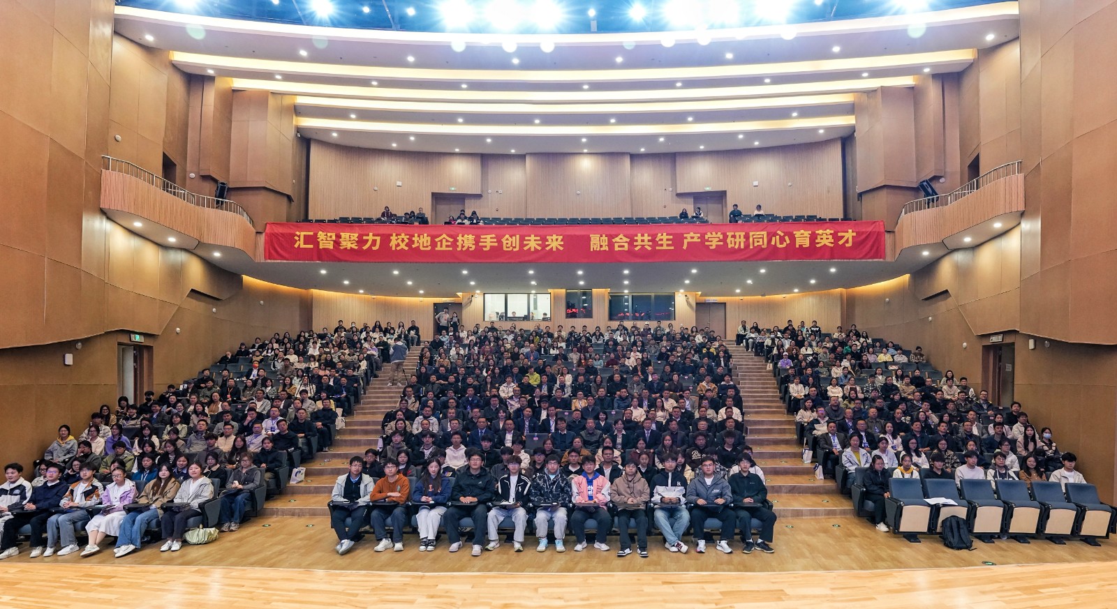 1762655091327539.jpg 1762655091327539.jpg