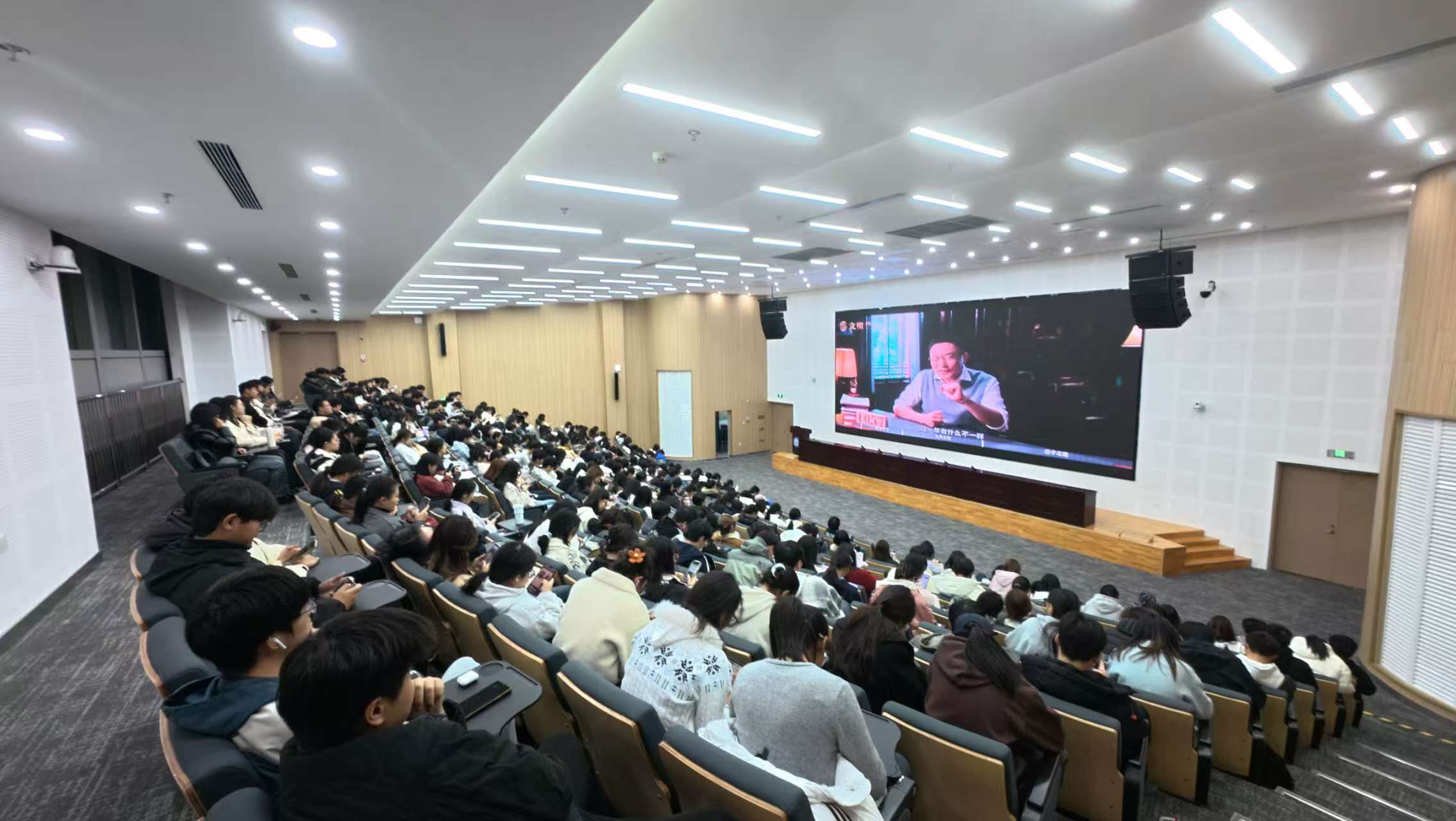 1764550547132571.jpg 微信图片_20251201085359_37_117.jpg