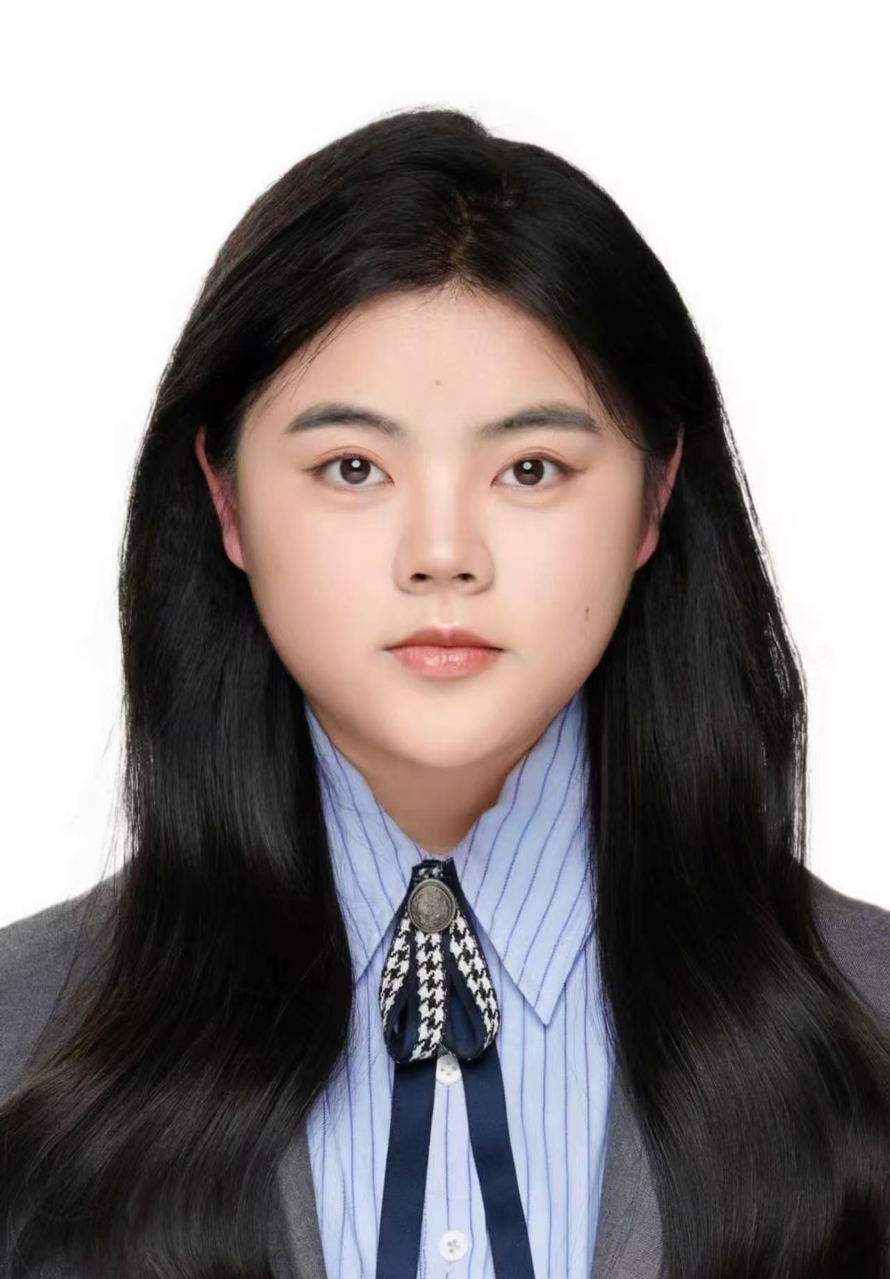 1779845888541461.jpg 齐亚萍.jpg